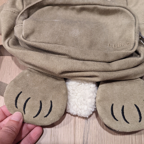 L. L. Bean Kids Beige Bear Backpack - Picture 7 of 11